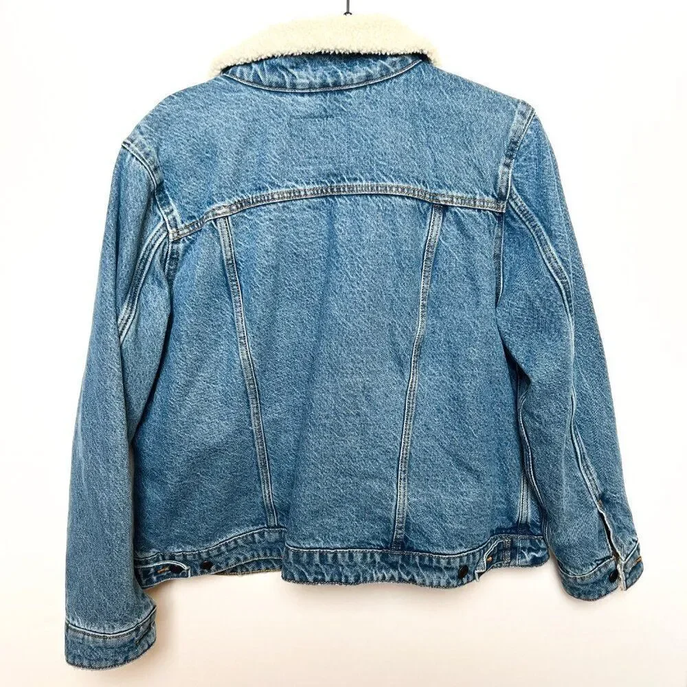 NWT Levi's Original Trucker Denim Jean Jacket Medium Wash Sherpa Lined Collar 1X